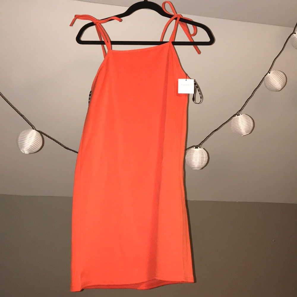 MISSGUIDED Orange Spaghetti/Tie Strap Dress